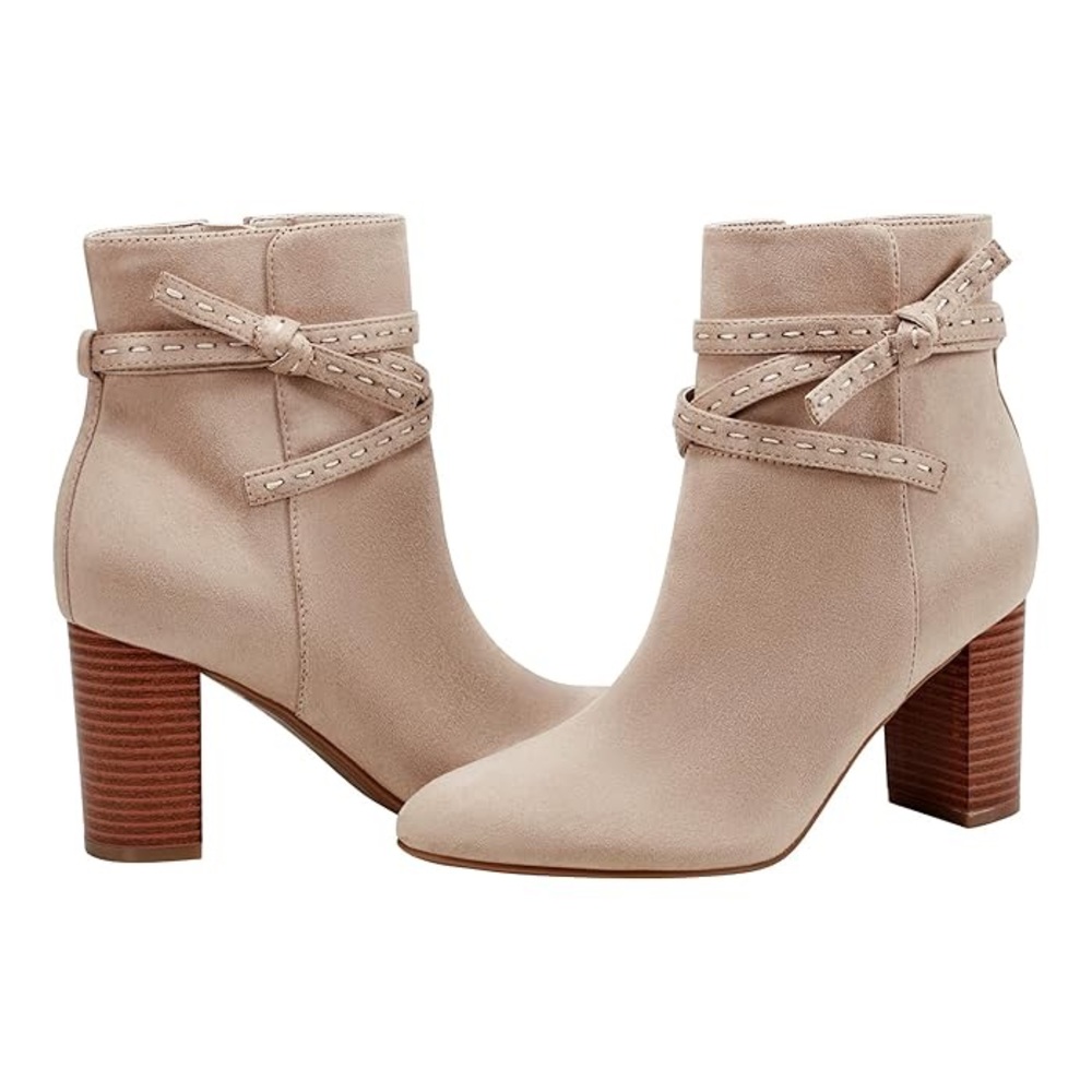 NWT NIB Bandolino Women's IVORY Ankle Booties Sz 8.5 Heels w side zip